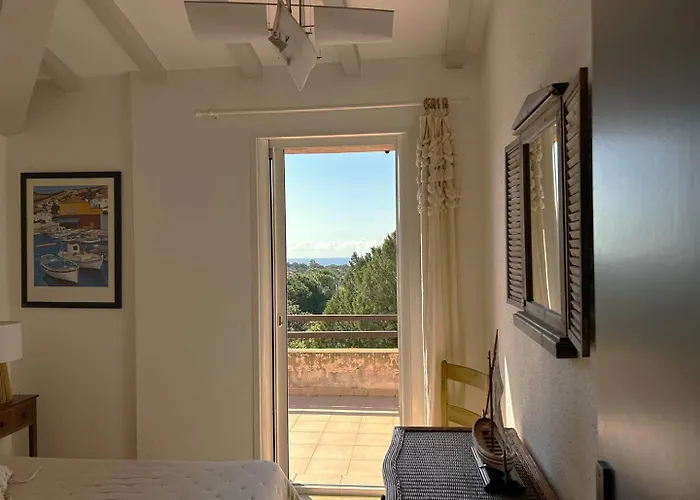 Mini-villa A 5 Minutes De La De Santa Giulia 别墅 *